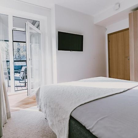 Oeoe Street Premium Apartment With Terrace Tartu Exteriör bild